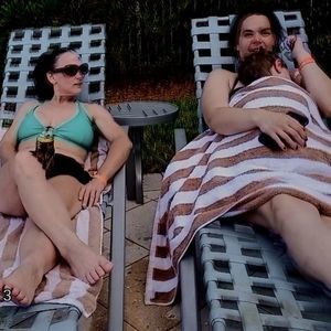 Meet your Posher, Becky